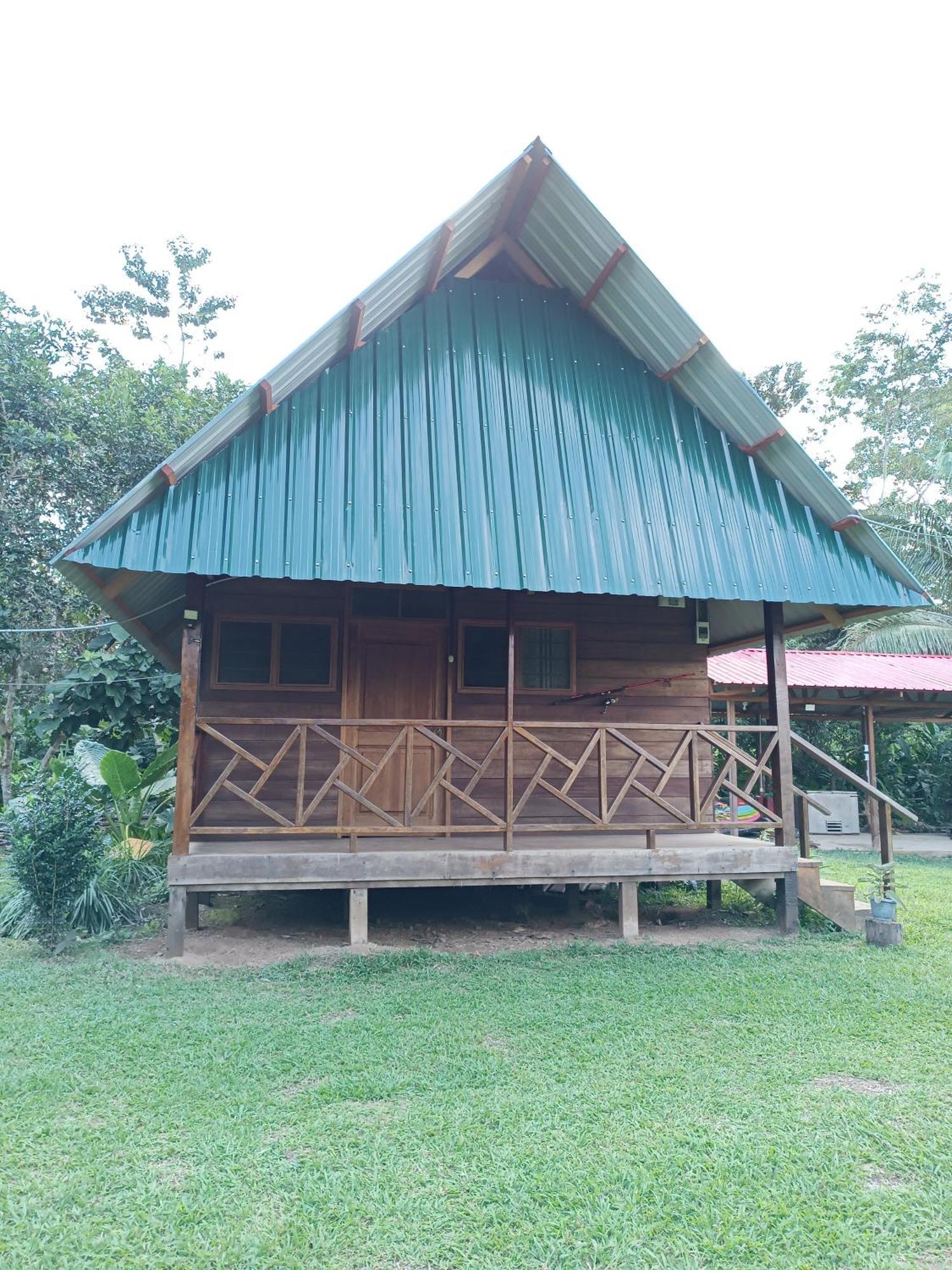 Quirquincho House Lodge Puerto Maldonado Extérieur photo